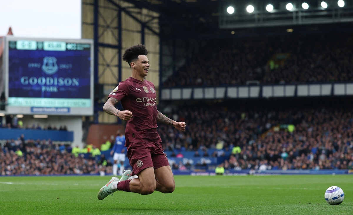 Kết quả Ngoại hạng Anh hôm nay 19/4: Man City hạ Everton, vững vị trí tốp 5