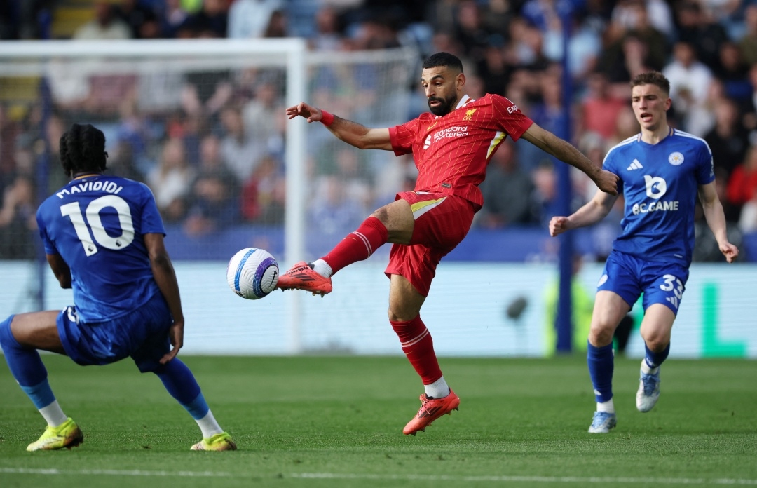 Kết quả vòng 33 Ngoại hạng Anh đêm 20/4: Liverpool nhọc nhằn "vượt ải" Leicester