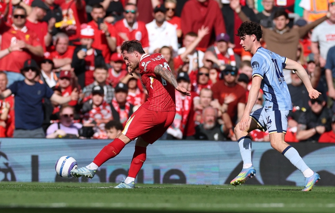 ket qua vong 34 ngoai hang anh ha tottenham, liverpool chinh thuc dang quang hinh anh 6