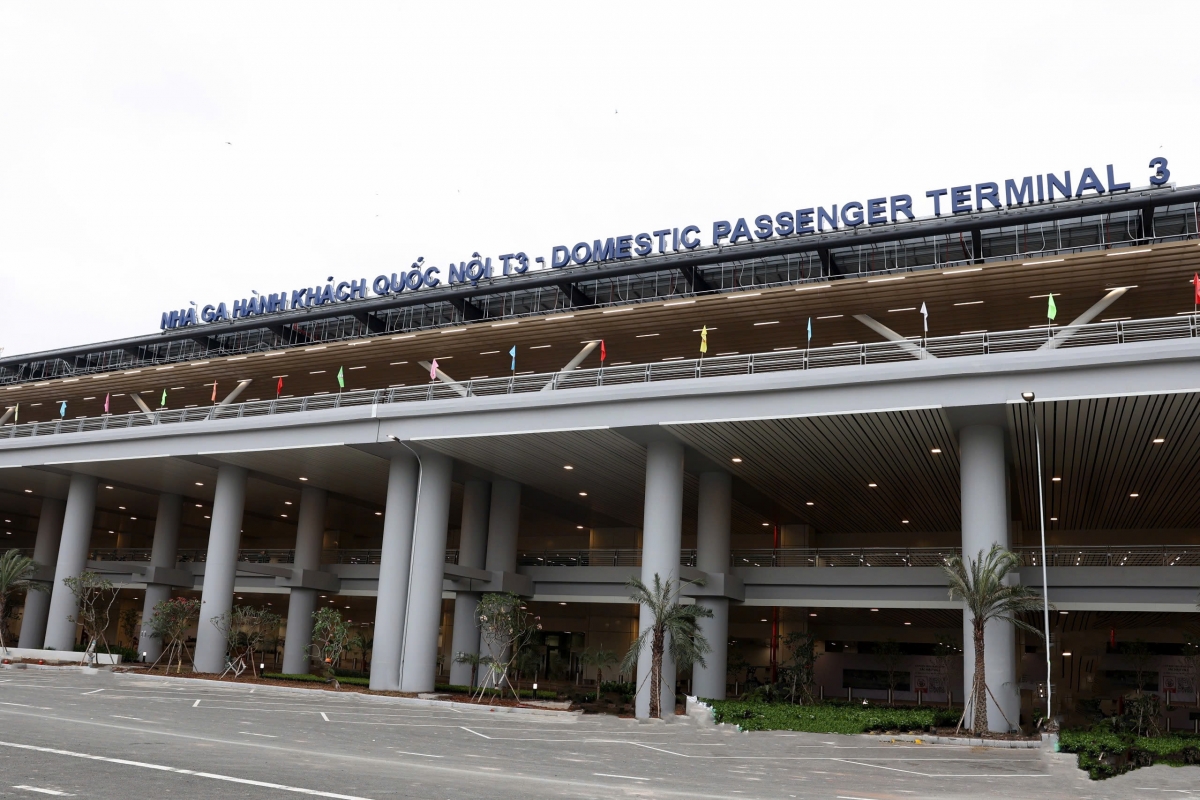 những hành khách của vietnam airlines xông đất t3 tân sơn nhất hình ảnh 1 nhung hanh khach cua vietnam airlines xong dat t3 tan son nhat hinh anh 1