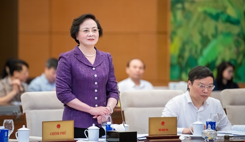 bộ trưởng bộ nội vụ Đổi mới tuyển dụng công chức, bỏ quy định thi nâng ngạch hình ảnh 1 bo truong bo noi vu Doi moi tuyen dung cong chuc, bo quy dinh thi nang ngach hinh anh 1