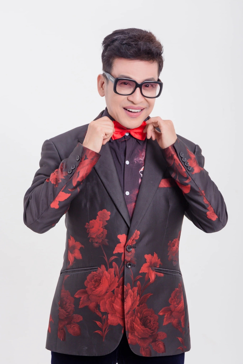 sao viet 10 4 mc thanh bach nga gay xuong chau hinh anh 1
