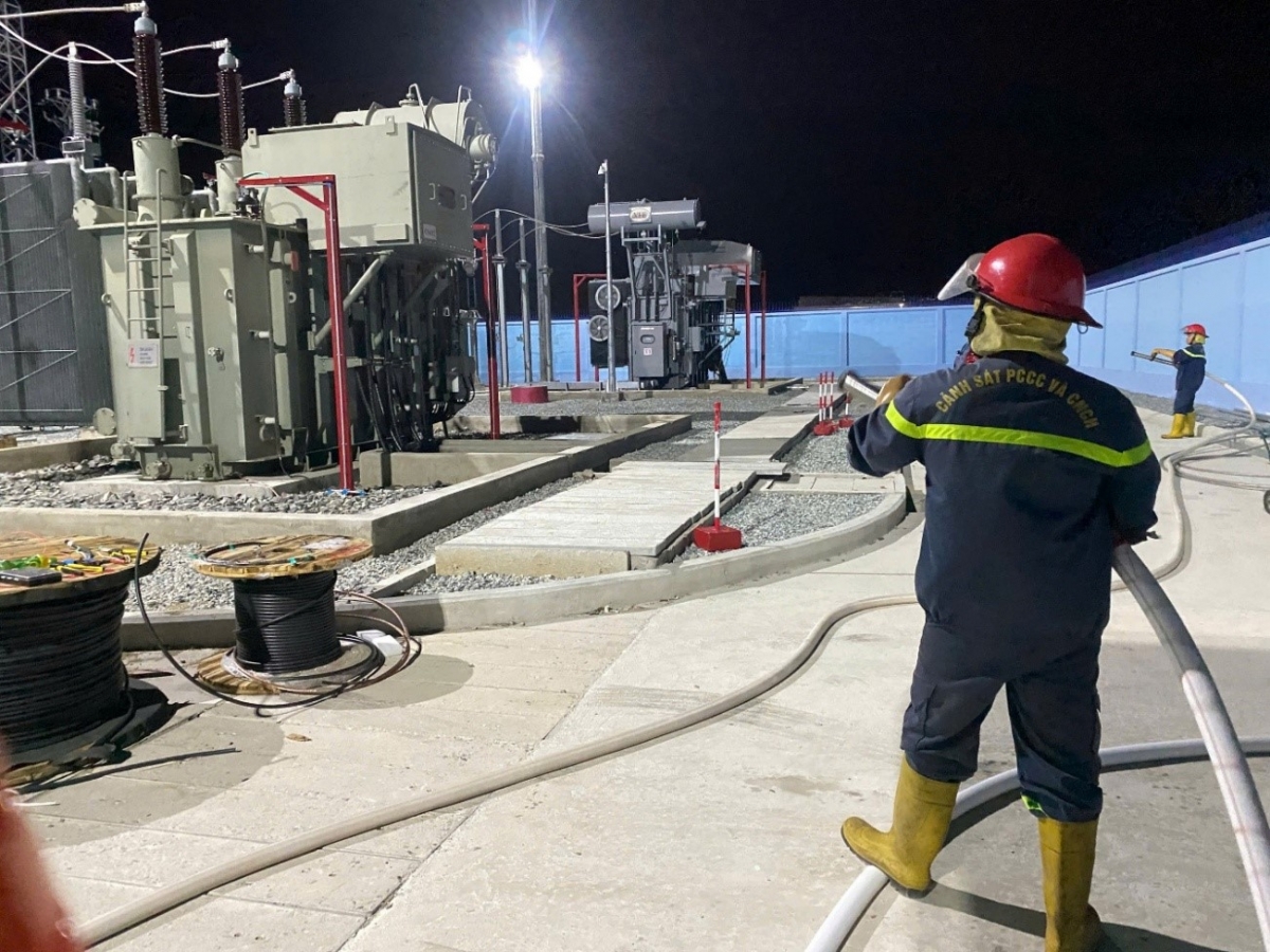 thêm 15 công trình lưới điện 110kv đưa vào vận hành bảo đảm cấp điện khu vực miền nam hình ảnh 2 them 15 cong trinh luoi dien 110kv dua vao van hanh bao dam cap dien khu vuc mien nam hinh anh 2