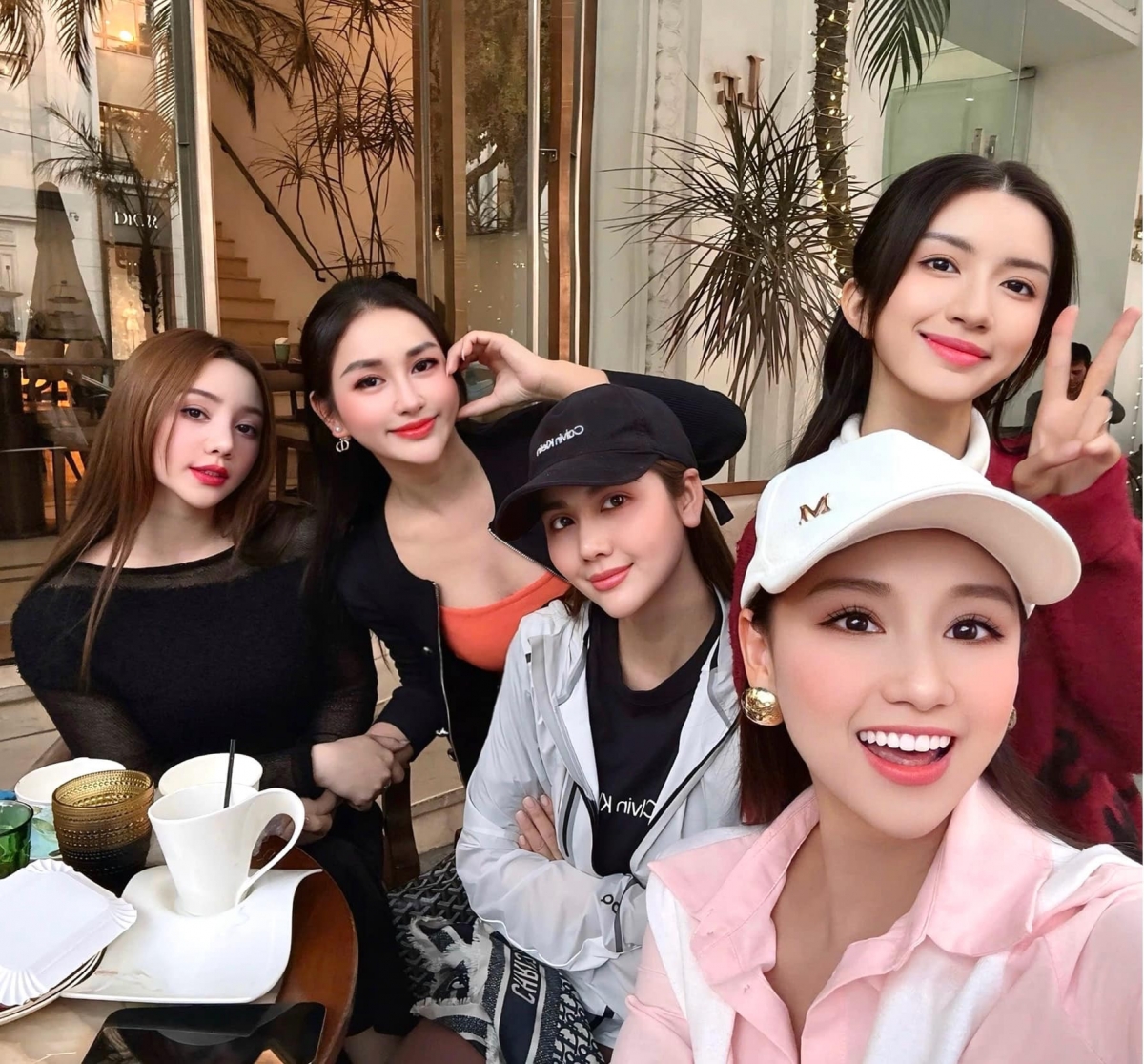 sao viet 4 4 h hen nie lo bung lum lum giua tin don mang thai hinh anh 5