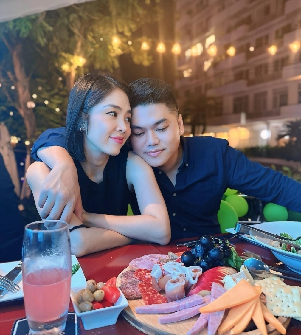 sao việt 11 4 chi bảo đưa vợ và con đi ngắm hoa anh đào ở nhật bản hình ảnh 6 sao viet 11 4 chi bao dua vo va con di ngam hoa anh dao o nhat ban hinh anh 6