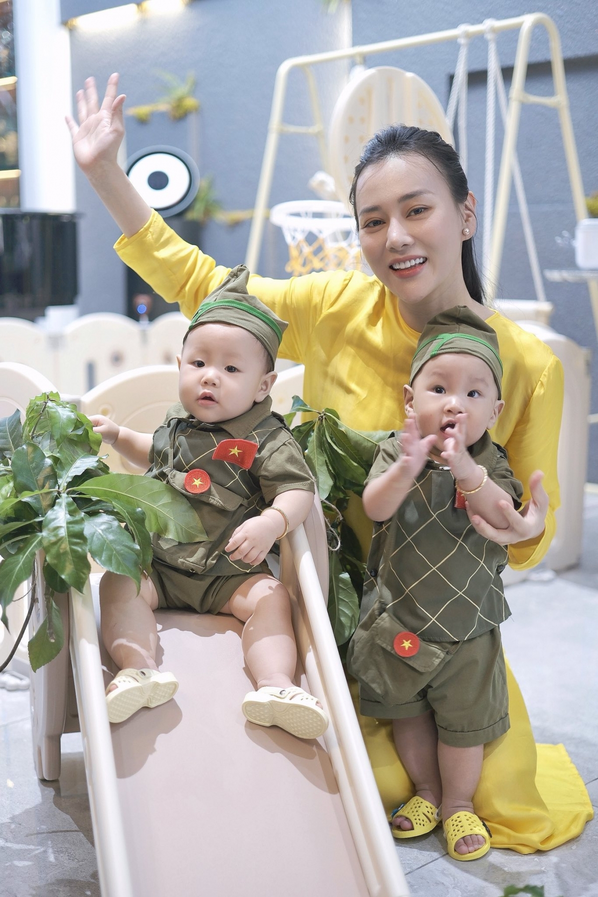 sao việt 26 4 sam gây tranh cãi khi đăng ảnh che mặt chồng hình ảnh 7 sao viet 26 4 sam gay tranh cai khi dang anh che mat chong hinh anh 7