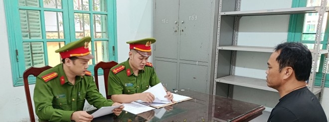 Khởi tố 6 đối tượng trong đường dây khai thác cát trái phép tại Thái Bình