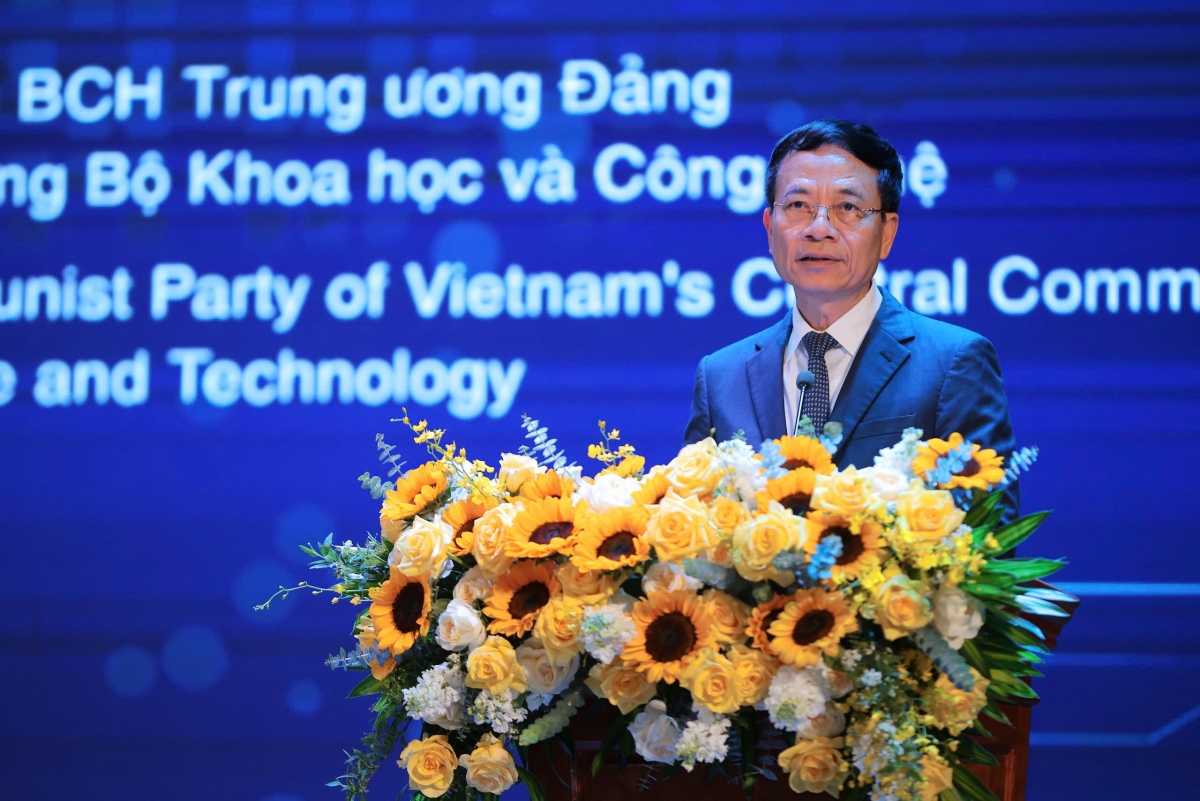 bộ trưởng bộ kh cn Đổi mới sáng tạo bắt đầu từ cải tiến nhỏ của mỗi người dân hình ảnh 1 bo truong bo kh cn Doi moi sang tao bat dau tu cai tien nho cua moi nguoi dan hinh anh 1