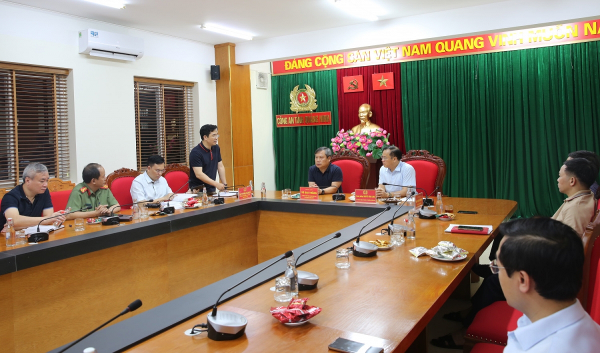 thượng úy công an hy sinh khi truy bắt đối tượng vận chuyển ma túy hình ảnh 2 thuong uy cong an hy sinh khi truy bat doi tuong van chuyen ma tuy hinh anh 2