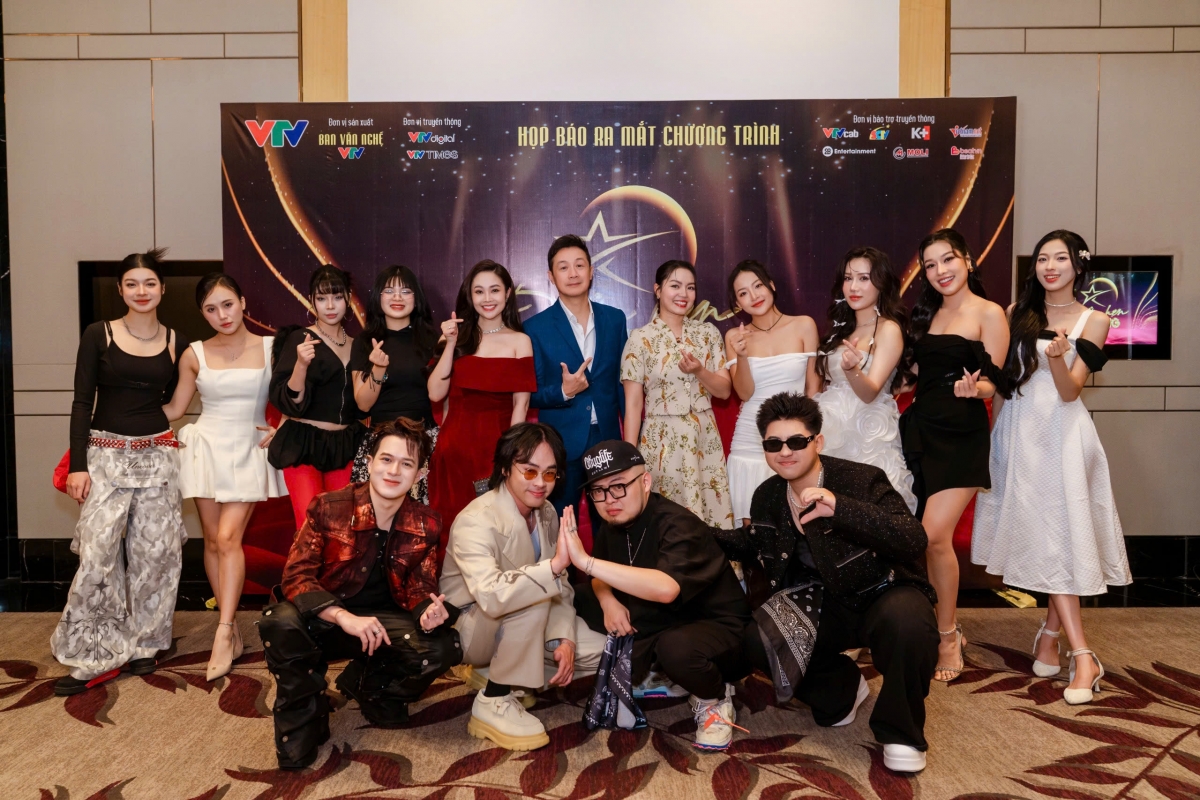 lam giam khao cuoc thi am nhac, truc nhan chap nhan vao vai ac hinh anh 4