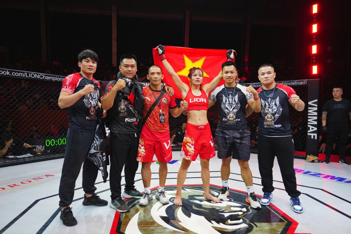 LION Championship 21: Võ sĩ Việt Nam xuất sắc đánh bại đối thủ châu Âu