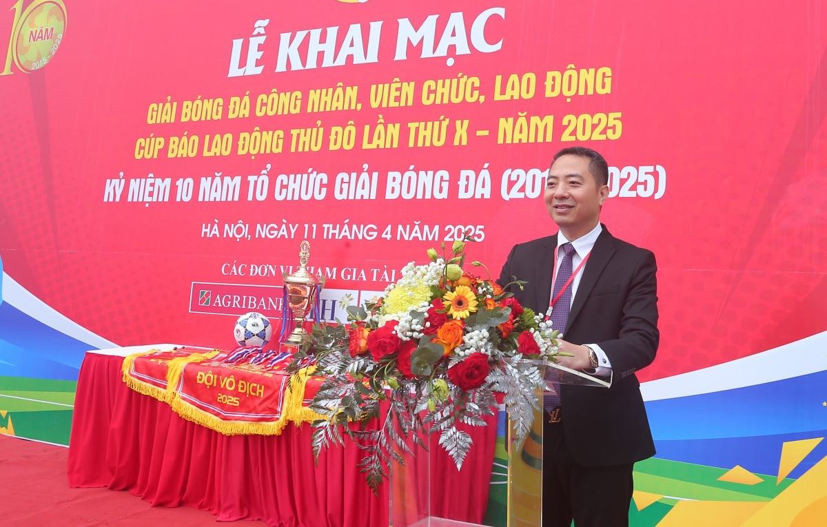 khởi tranh giải bóng đá cnvclĐ cúp báo lao động thủ đô lần thứ x năm 2025 hình ảnh 2 khoi tranh giai bong da cnvclD cup bao lao dong thu do lan thu x nam 2025 hinh anh 2