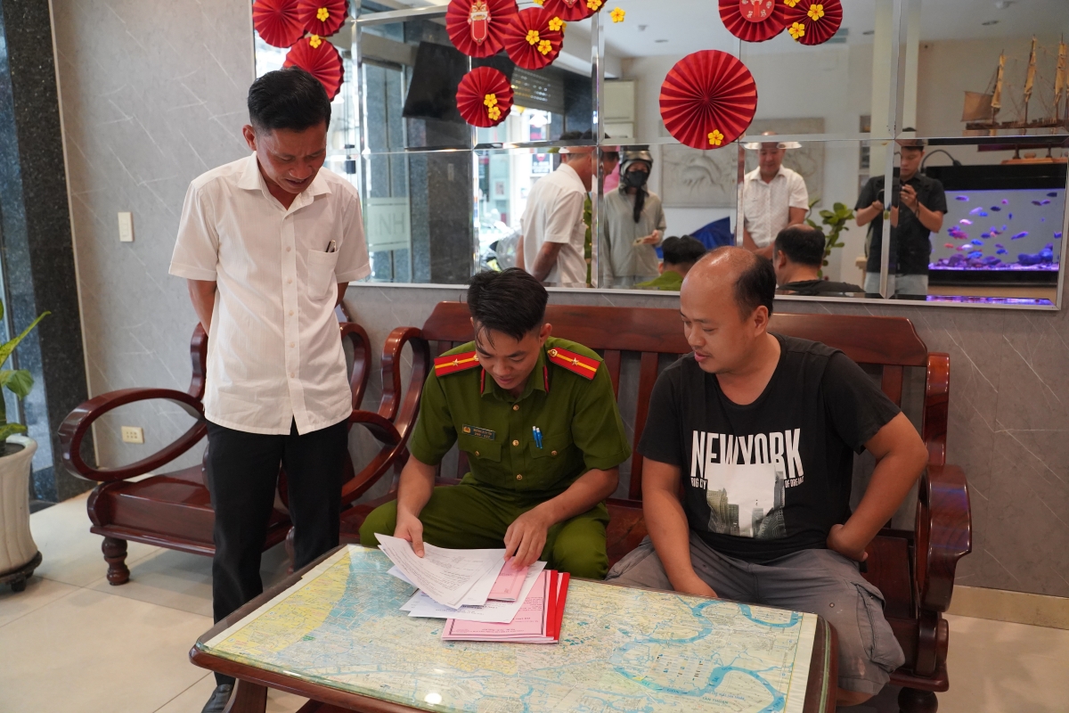Công an TP.HCM kiểm tra phòng cháy chữa cháy tại các khu trọ