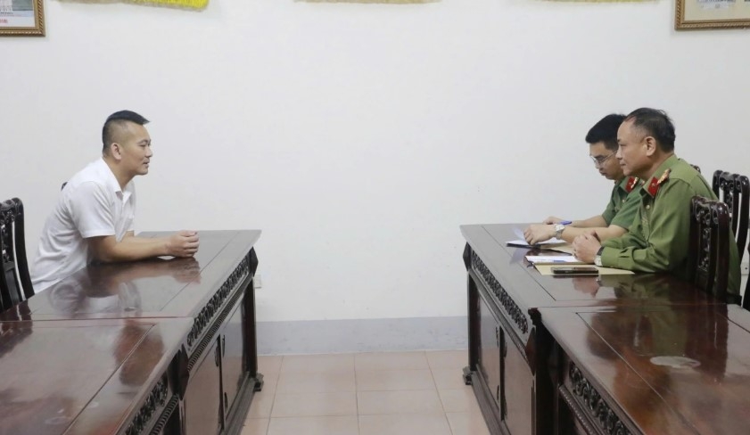 Tin nóng tổng hợp: Chiếm đoạt tiền của vận động viên, HLV bị khởi tố