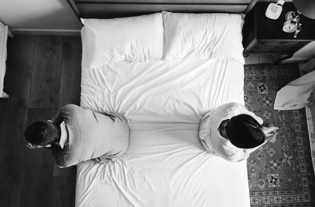 Tôi chưa ly hôn nhưng lấy chồng mới và tiếp tục sinh con