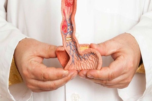 Lún dương vật ở trẻ nhỏ có nguy hiểm hay không?