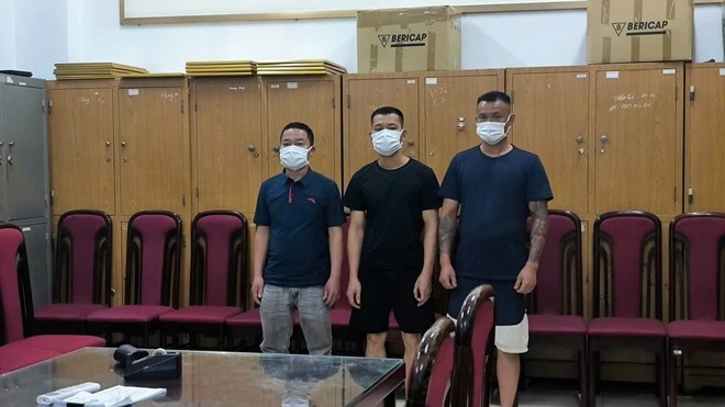 Bắt nhóm đối tượng có dấu hiệu "bảo kê" xây dựng tại quận Tây Hồ, Hà Nội