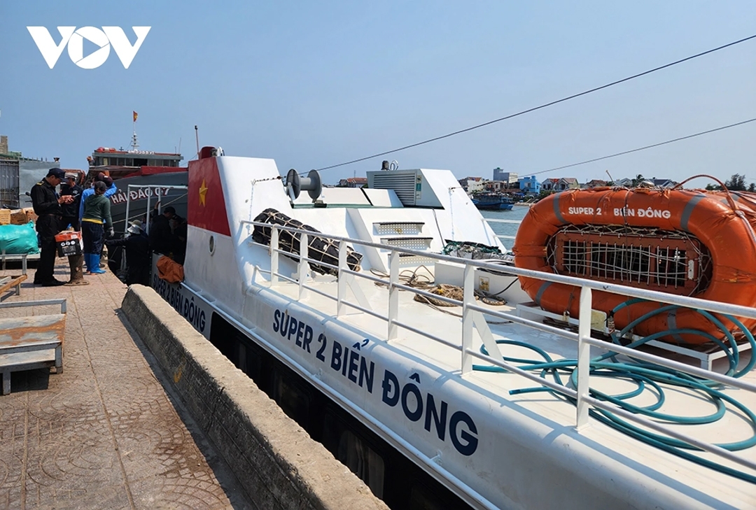 biển động, quảng ngãi tạm dừng hoạt động tuyến sa kỳ- lý sơn hình ảnh 1 bien dong, quang ngai tam dung hoat dong tuyen sa ky- ly son hinh anh 1
