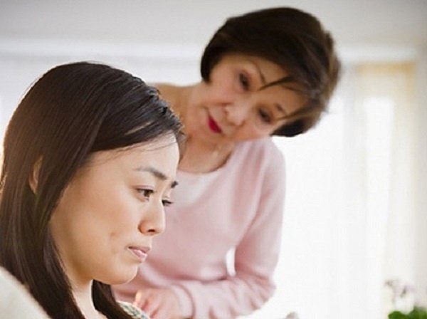 Tôi mới hơn 40 tuổi có nên đi bước nữa khi còn mẹ chồng, con nhỏ?
