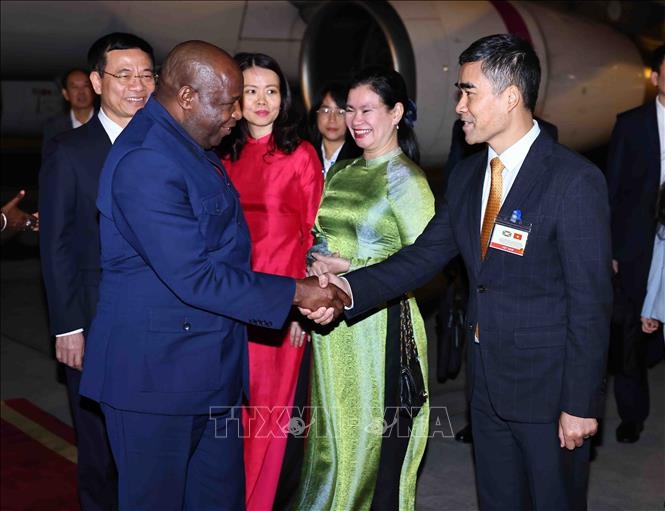 tổng thống cộng hòa burundi đến hà nội, bắt đầu thăm chính thức việt nam hình ảnh 2 tong thong cong hoa burundi den ha noi, bat dau tham chinh thuc viet nam hinh anh 2