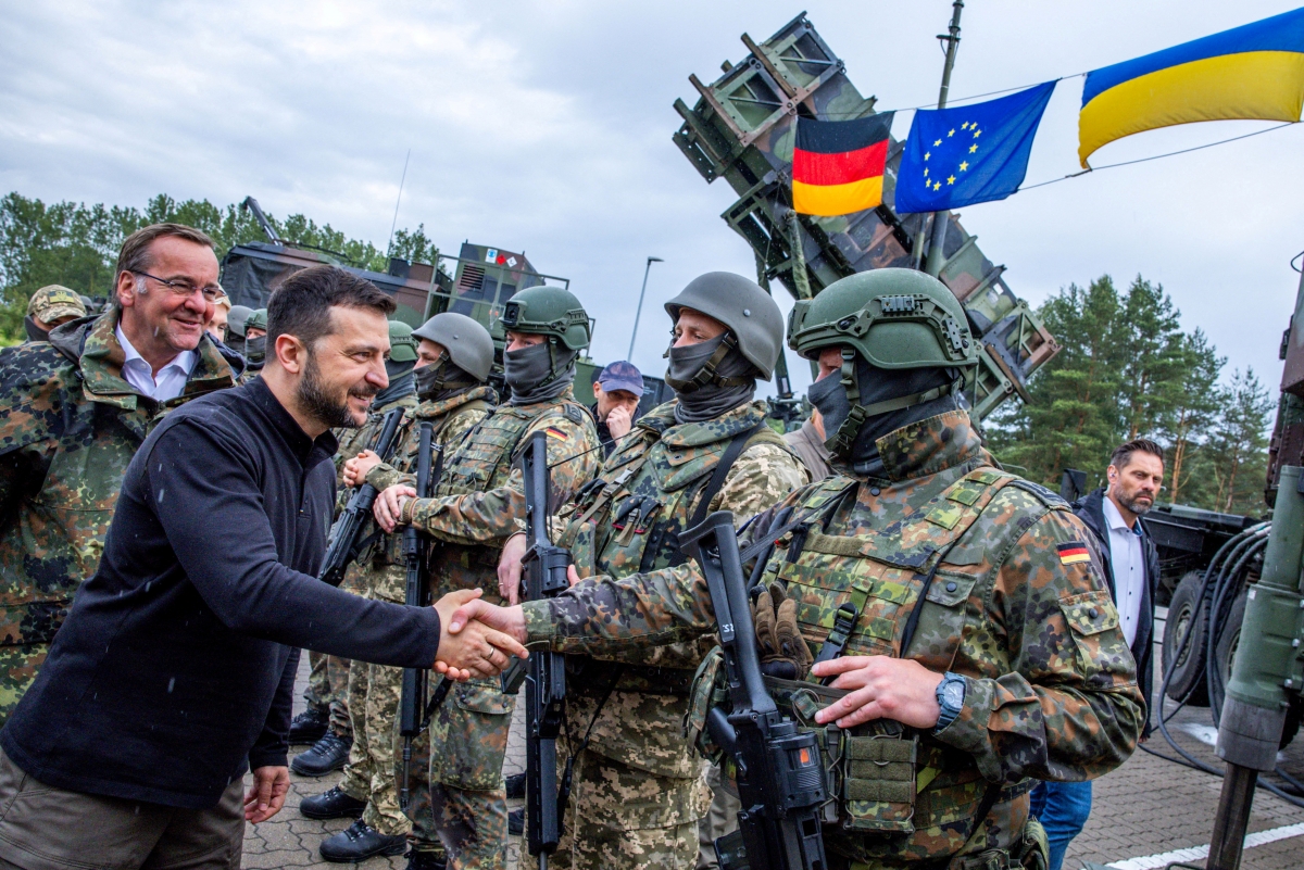 quân đội châu Âu có thể được triển khai tới ukraine theo đề xuất của ông trump hình ảnh 1 quan doi chau Au co the duoc trien khai toi ukraine theo de xuat cua ong trump hinh anh 1