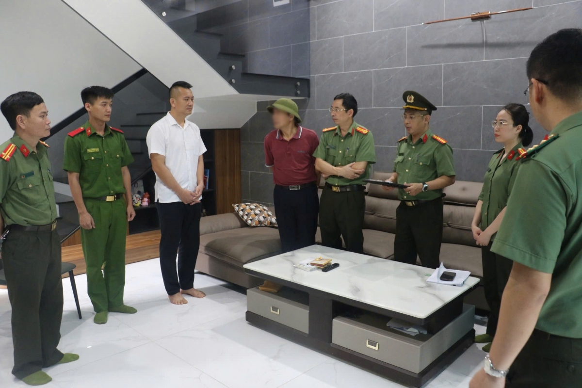 Khởi tố huấn luyện viên lạm dụng chức vụ, chiếm đoạt tiền của vận động viên