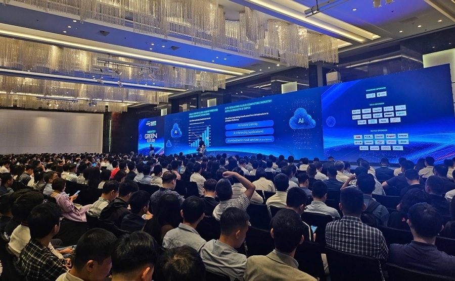 hơn 2.000 người tham dự sự kiện lớn nhất ngành dữ liệu và điện toán đám mây hình ảnh 2 hon 2.000 nguoi tham du su kien lon nhat nganh du lieu va dien toan dam may hinh anh 2