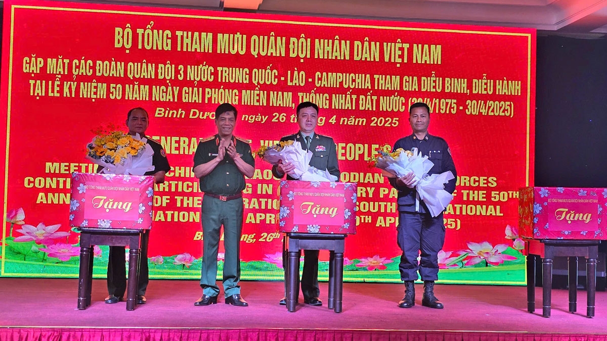 Bộ Tổng Tham mưu thăm hỏi, động viên các đoàn diễu binh quốc tế