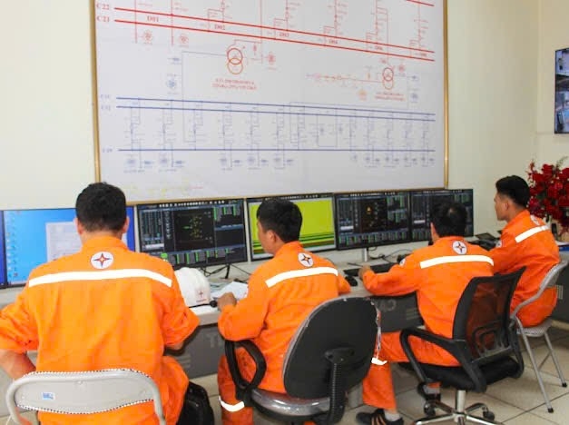 Đóng điện trạm biến áp 220kv phú bình 2 và đường dây rẽ thái nguyên - bắc giang hình ảnh 3 Dong dien tram bien ap 220kv phu binh 2 va duong day re thai nguyen - bac giang hinh anh 3