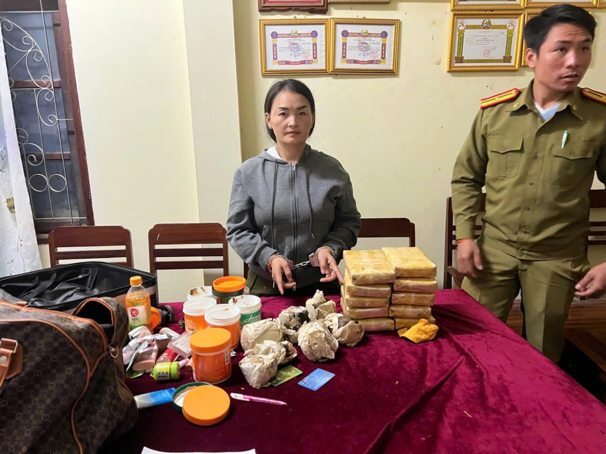 công an Điện biên bắt giữ 30 bánh ma túy tổng hợp trên đất bạn lào hình ảnh 3 cong an Dien bien bat giu 30 banh ma tuy tong hop tren dat ban lao hinh anh 3