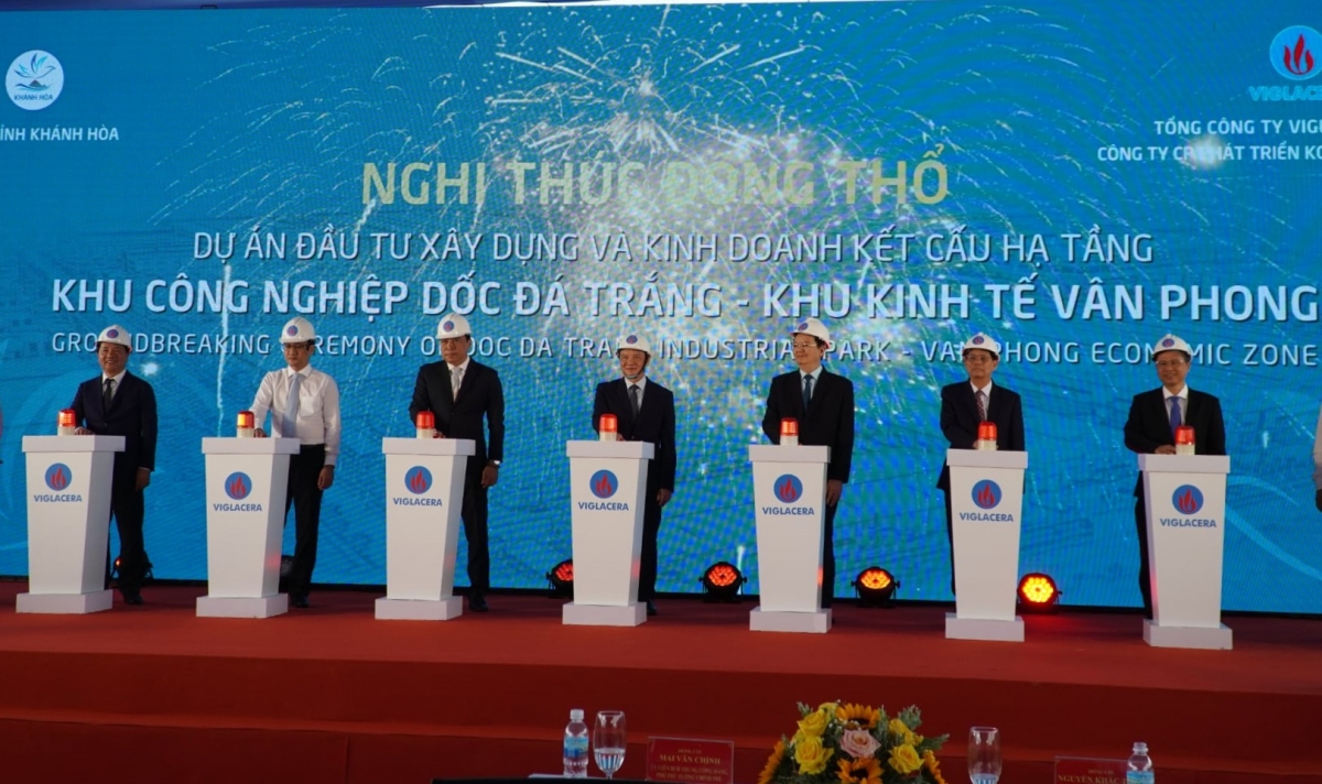 lễ động thổ dự án khu công nghiệp dốc Đá trắng, tỉnh khánh hòa hình ảnh 1 le dong tho du an khu cong nghiep doc Da trang, tinh khanh hoa hinh anh 1