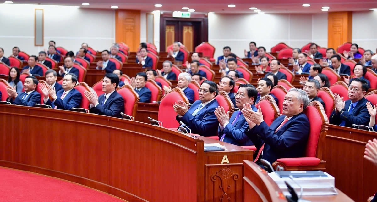 Bộ Chính trị sẽ chỉ định bí thư tỉnh ủy, thành ủy khi hợp nhất cấp tỉnh