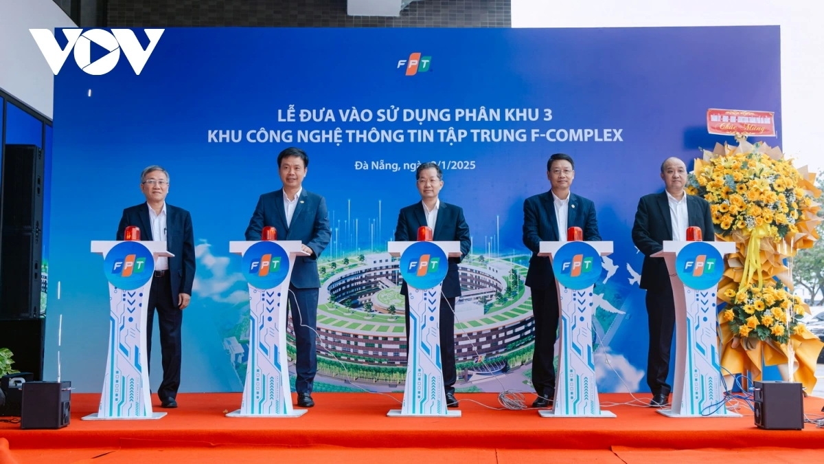 Đà nẵng chọn 2 đối tác chiến lược lớn về công nghệ ai, vi mạch bán dẫn hình ảnh 1 Da nang chon 2 doi tac chien luoc lon ve cong nghe ai, vi mach ban dan hinh anh 1