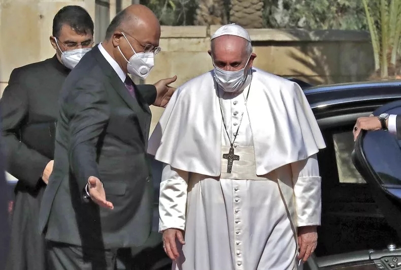 cuoc doi giao hoang francis qua anh hinh anh 12
