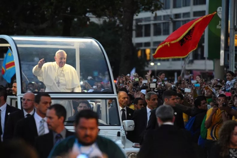 cuoc doi giao hoang francis qua anh hinh anh 5