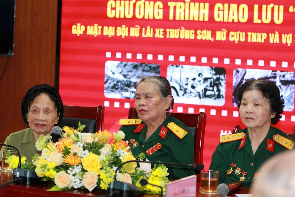 ký ức không quên của những người phụ nữ từng làm nên huyền thoại trường sơn hình ảnh 2 ky uc khong quen cua nhung nguoi phu nu tung lam nen huyen thoai truong son hinh anh 2