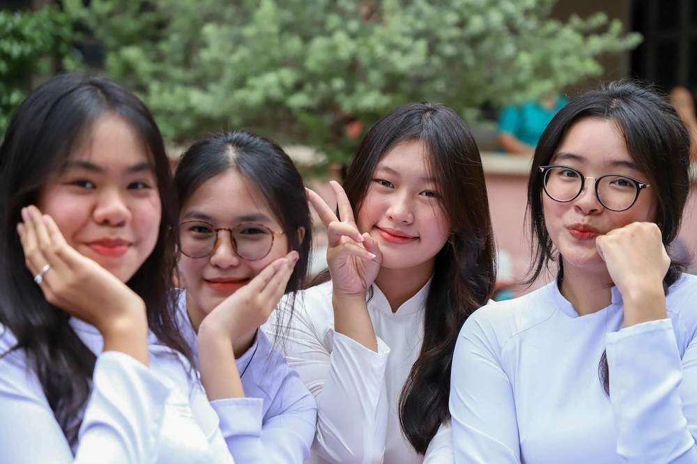 thành phố gần 10 triệu dân, học sinh học 2 buổi ngày như thế nào hình ảnh 2 thanh pho gan 10 trieu dan, hoc sinh hoc 2 buoi ngay nhu the nao hinh anh 2
