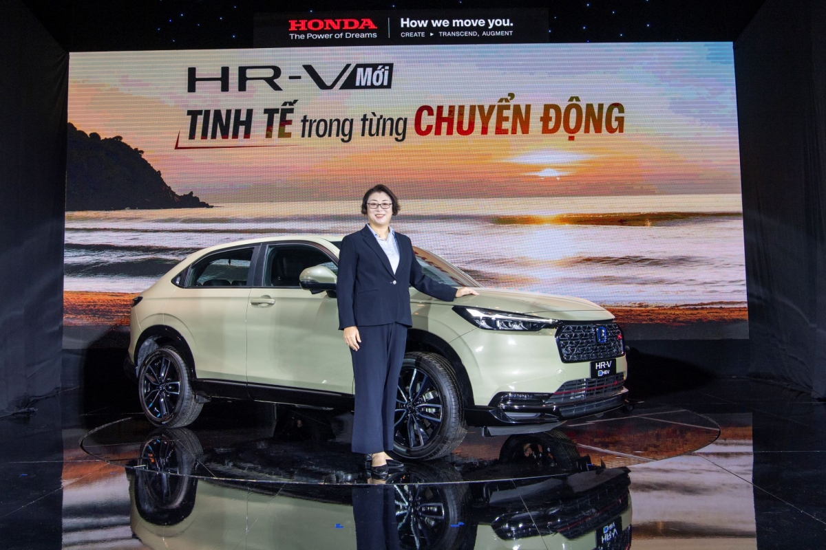 Honda HR-V hybrid chuẩn bị ra mắt khách Việt, cạnh tranh Yaris Cross