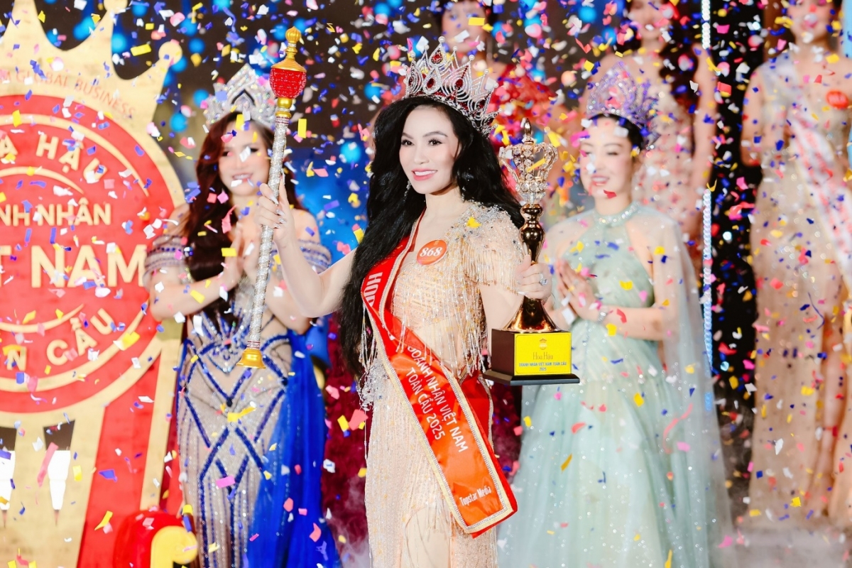 hoa hậu doanh nhân việt nam toàn cầu 2025 nhận vương miện trị giá 1 tỷ đồng hình ảnh 1 hoa hau doanh nhan viet nam toan cau 2025 nhan vuong mien tri gia 1 ty dong hinh anh 1