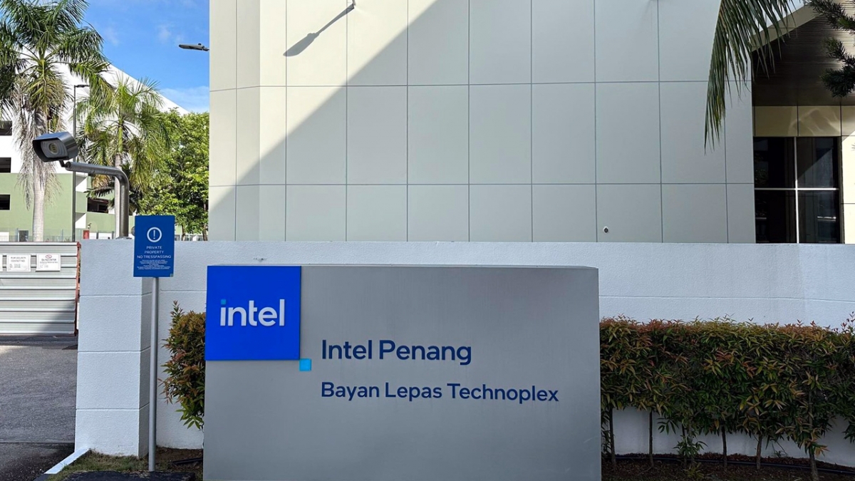 Malaysia tìm cách gỡ khó cho Intel, Oracle từ thuế quan của Mỹ