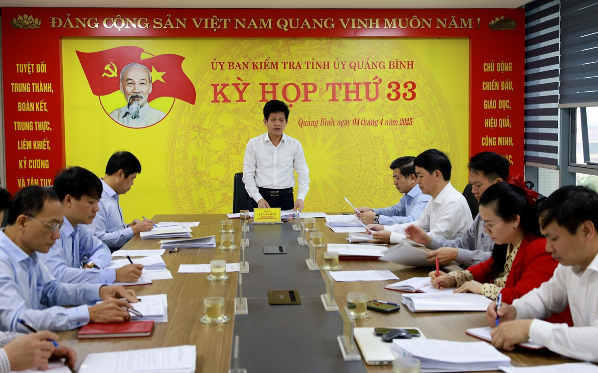 Vụ án Công ty cây xanh Công Minh: Quảng Bình khai trừ đảng 9 đảng viên vi phạm