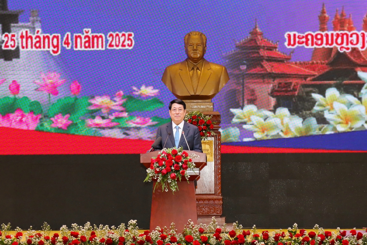 chu tich nuoc du giao luu huu nghi viet-lao tinh sau hon nuoc hong ha-cuu long hinh anh 2