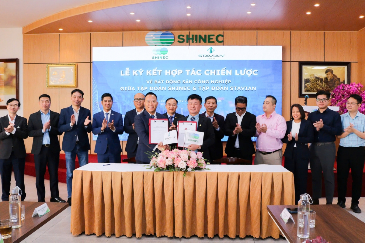 Tập đoàn Stavian&Tập đoàn Shinec ký kết hợp tác triển khai các dự án BĐS công nghiệp