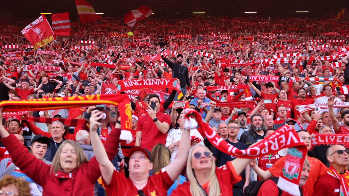 dàn sao liverpool ăn mừng chức vô địch ngoại hạng anh 2024 2025 hình ảnh 8 dan sao liverpool an mung chuc vo dich ngoai hang anh 2024 2025 hinh anh 8