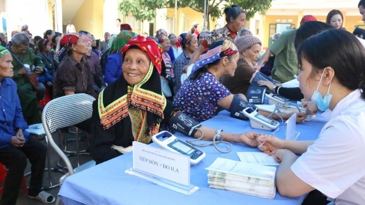 mien vien phi toan dan, mo ra nhung co hoi cho nguoi dan hinh anh 4
