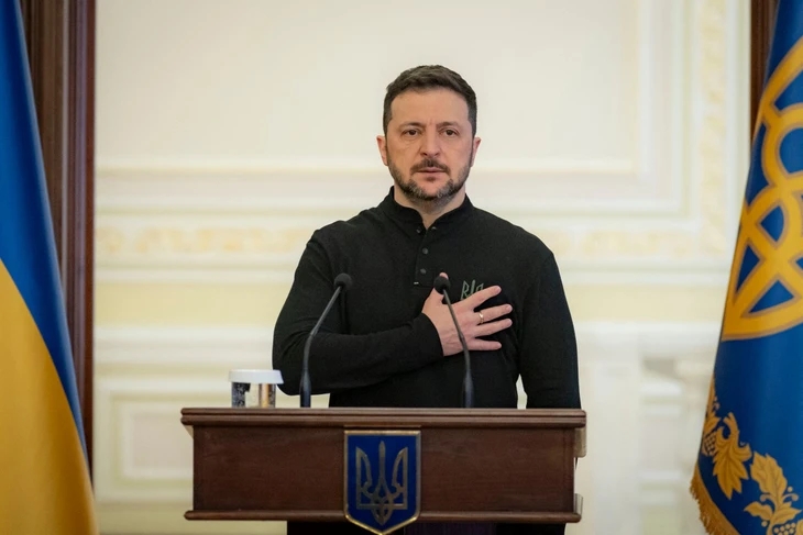 Tổng thống Ukraine thừa nhận không thể giành lại Crimea bằng biện pháp quân sự