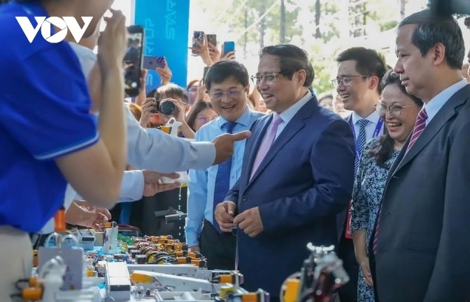 pm expects young generation to spearhead innovation and sci-tech advancement picture 3