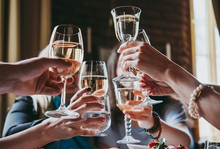 Mẹo uống rượu bia không gây hại sức khỏe