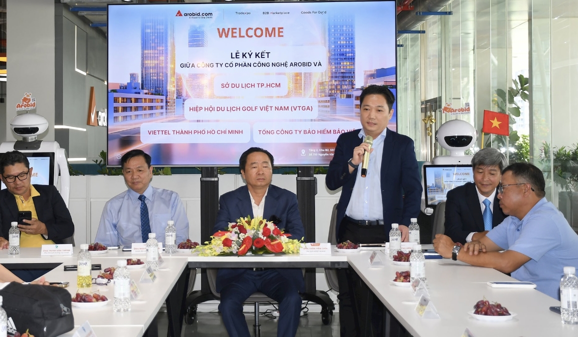 Ho Chi Minh City signs deal to build smart tourism ecosystem