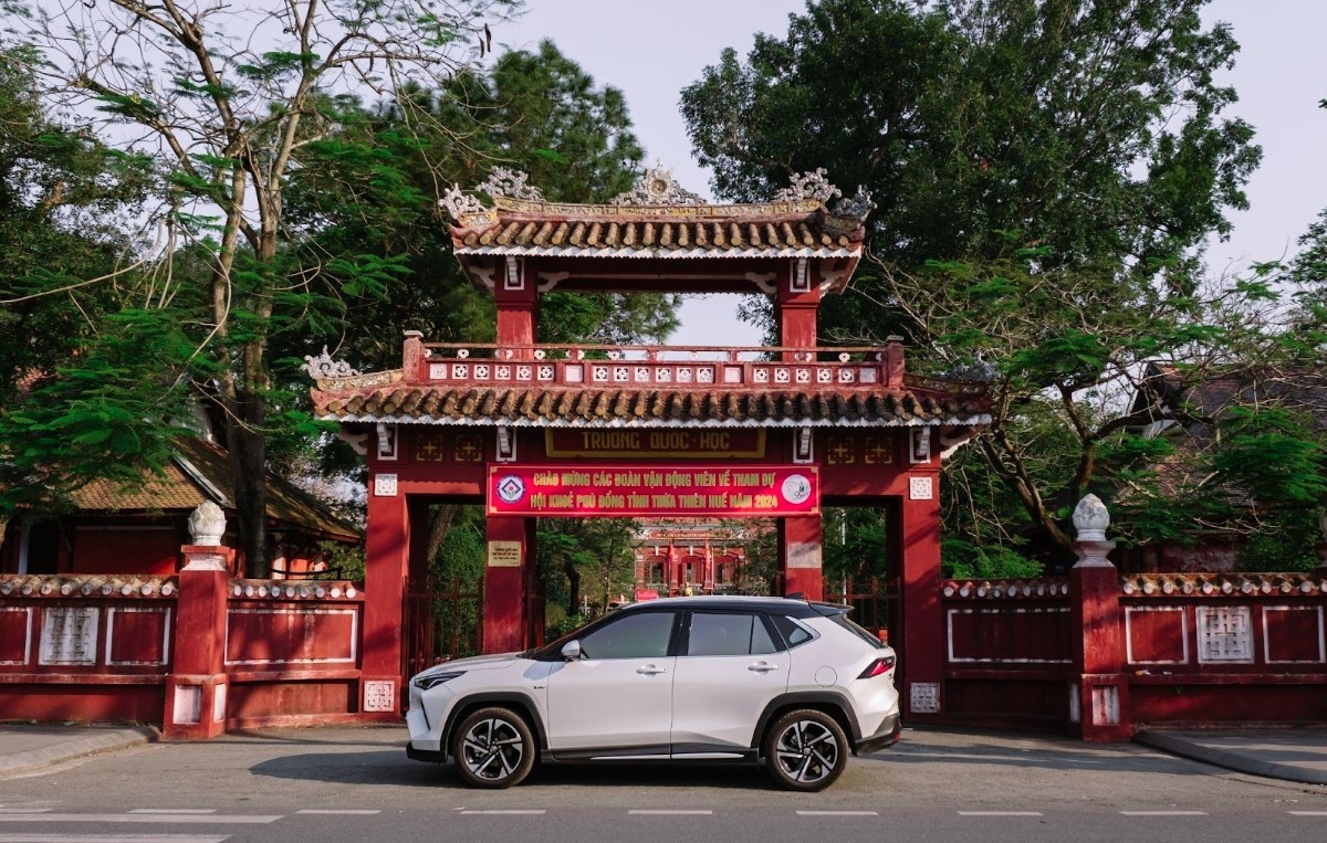 khuyen mai len den 38 trieu dong khi mua yaris cross trong thang 4 hinh anh 3